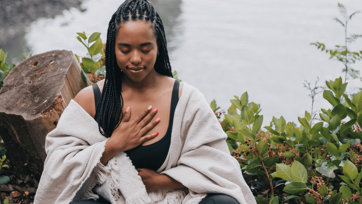 Teenager using a grounding technique to manage anxiety
